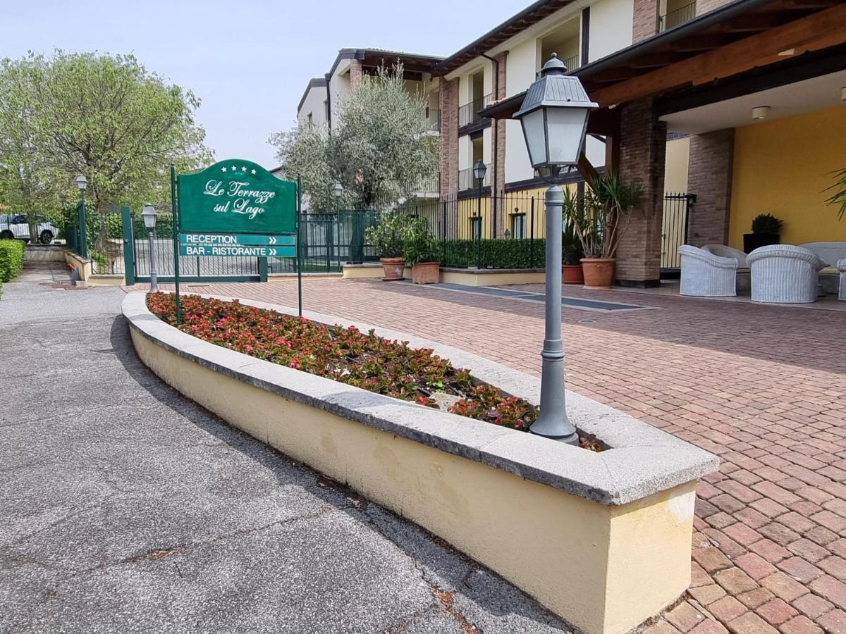 Le Terrazze Sul Lago Hotel & Residence Padenghe sul Garda Luaran gambar