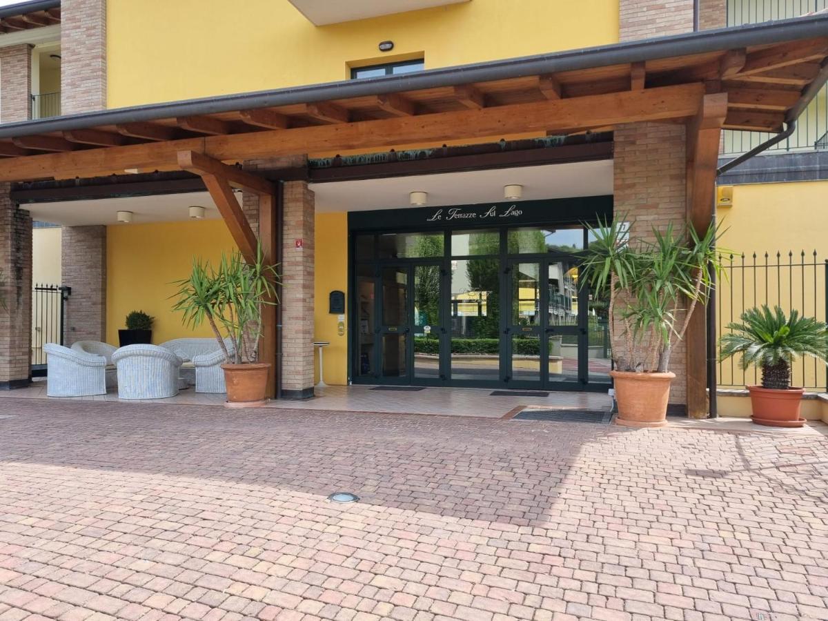 Le Terrazze Sul Lago Hotel & Residence Padenghe sul Garda Luaran gambar