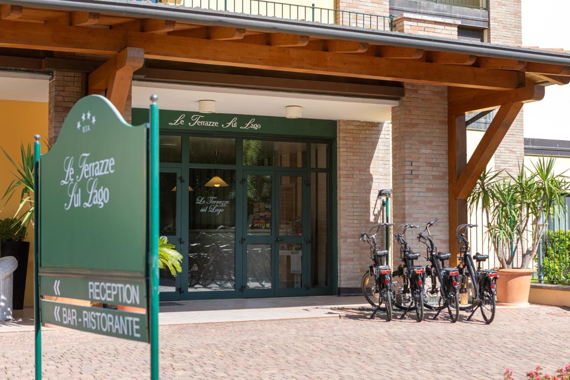 Le Terrazze Sul Lago Hotel & Residence Padenghe sul Garda Luaran gambar