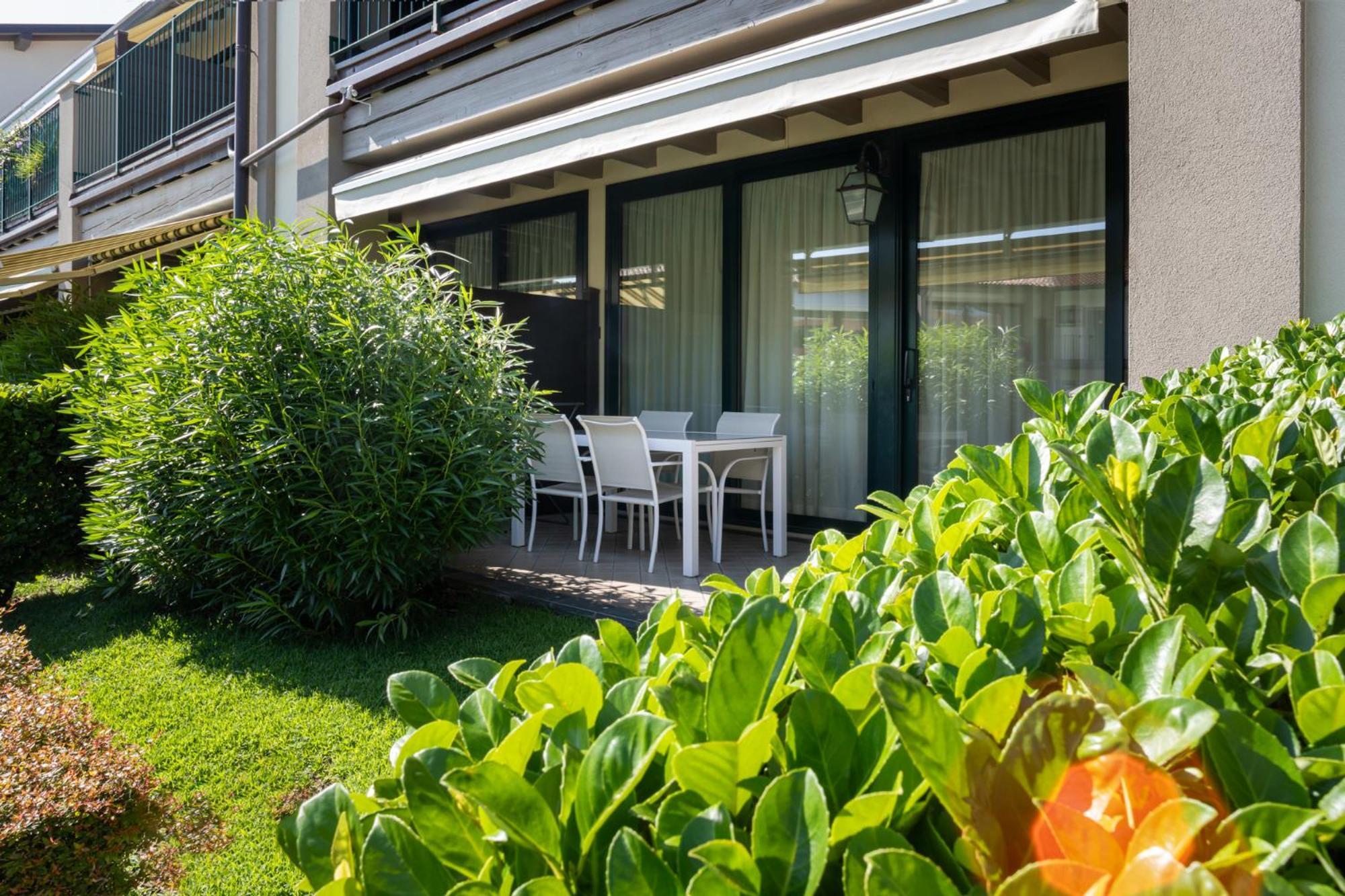 Le Terrazze Sul Lago Hotel & Residence Padenghe sul Garda Luaran gambar
