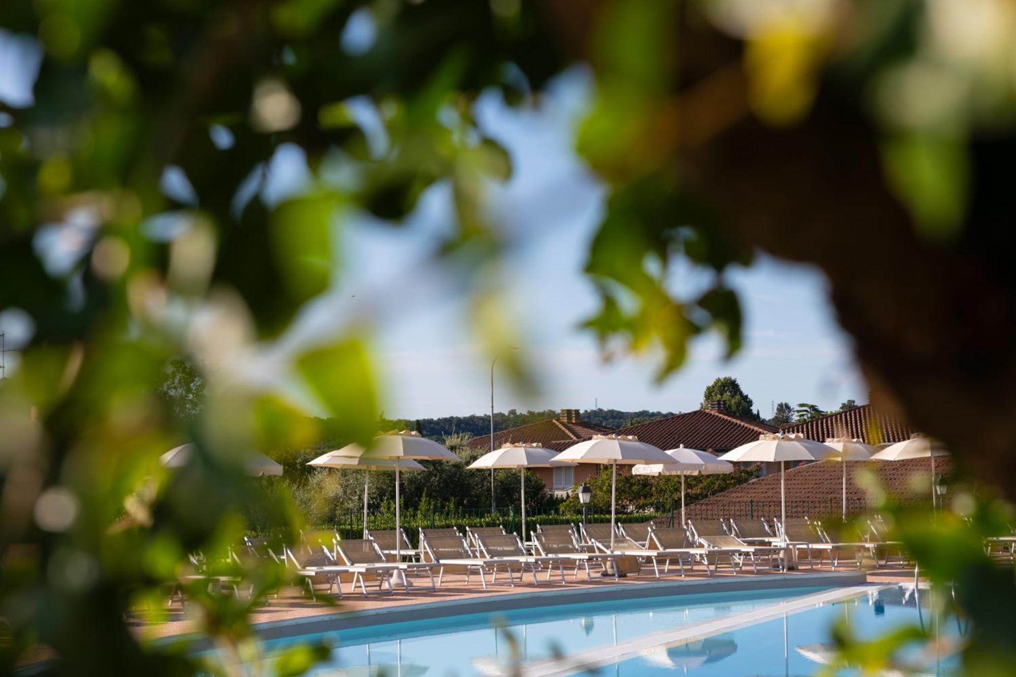 Le Terrazze Sul Lago Hotel & Residence Padenghe sul Garda Luaran gambar